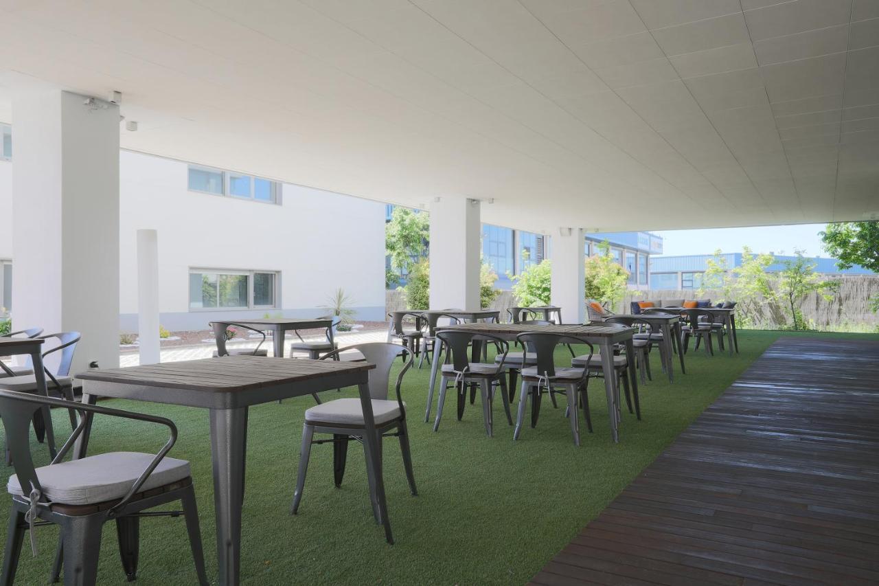 Hotel Villa Odon Villaviciosa de Odón Buitenkant foto
