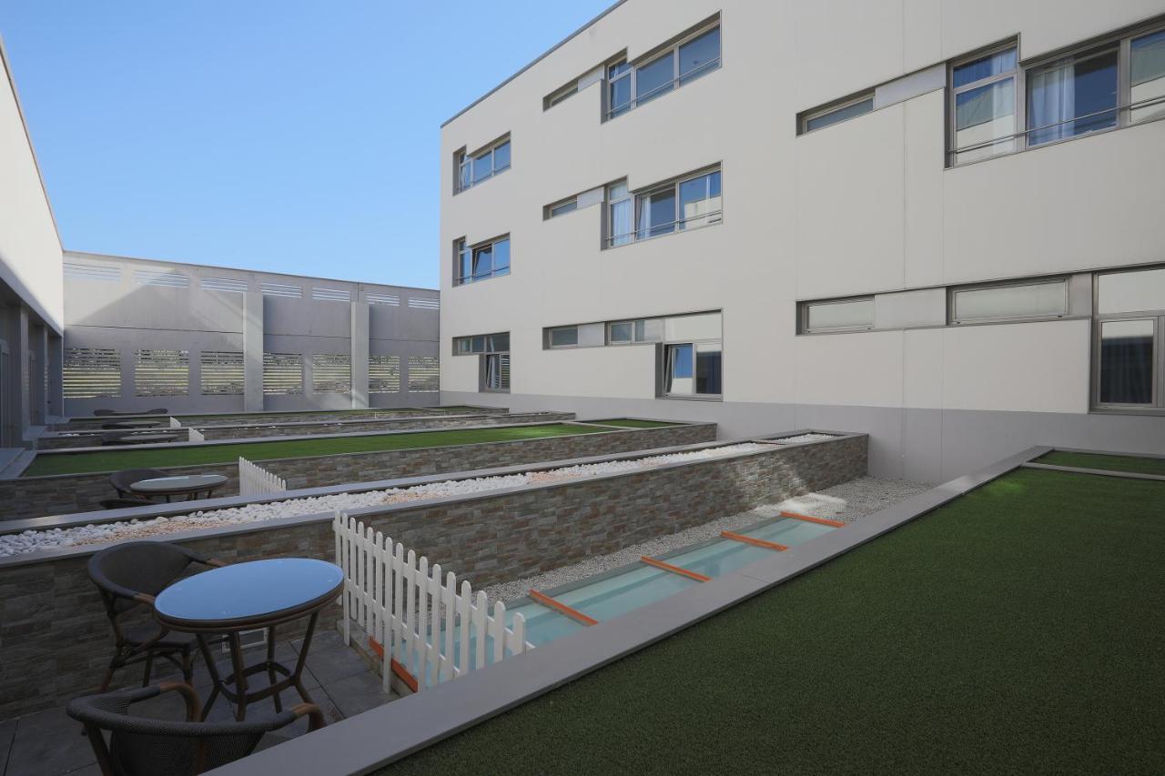 Hotel Villa Odon Villaviciosa de Odón Buitenkant foto