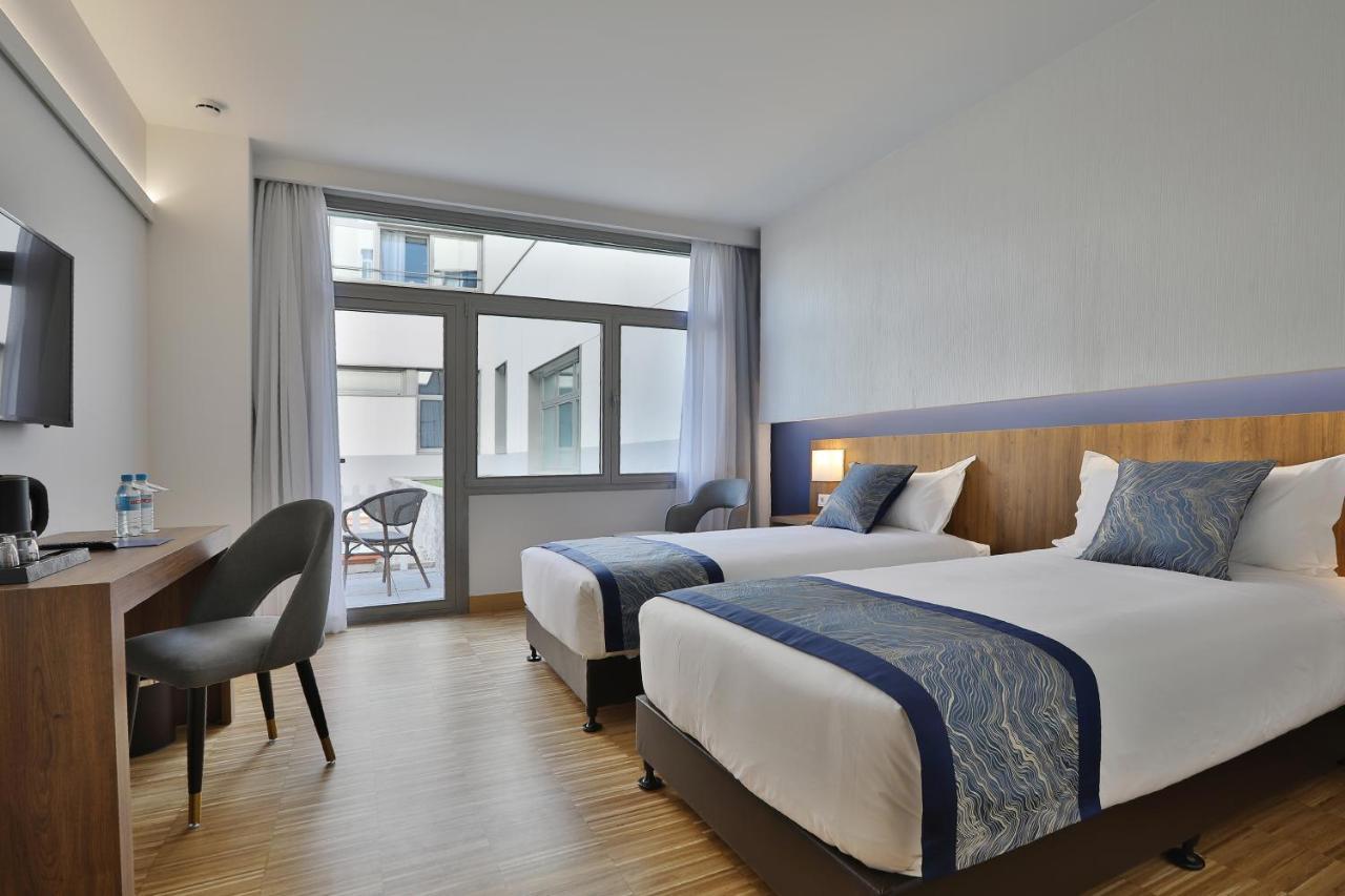 Hotel Villa Odon Villaviciosa de Odón Buitenkant foto