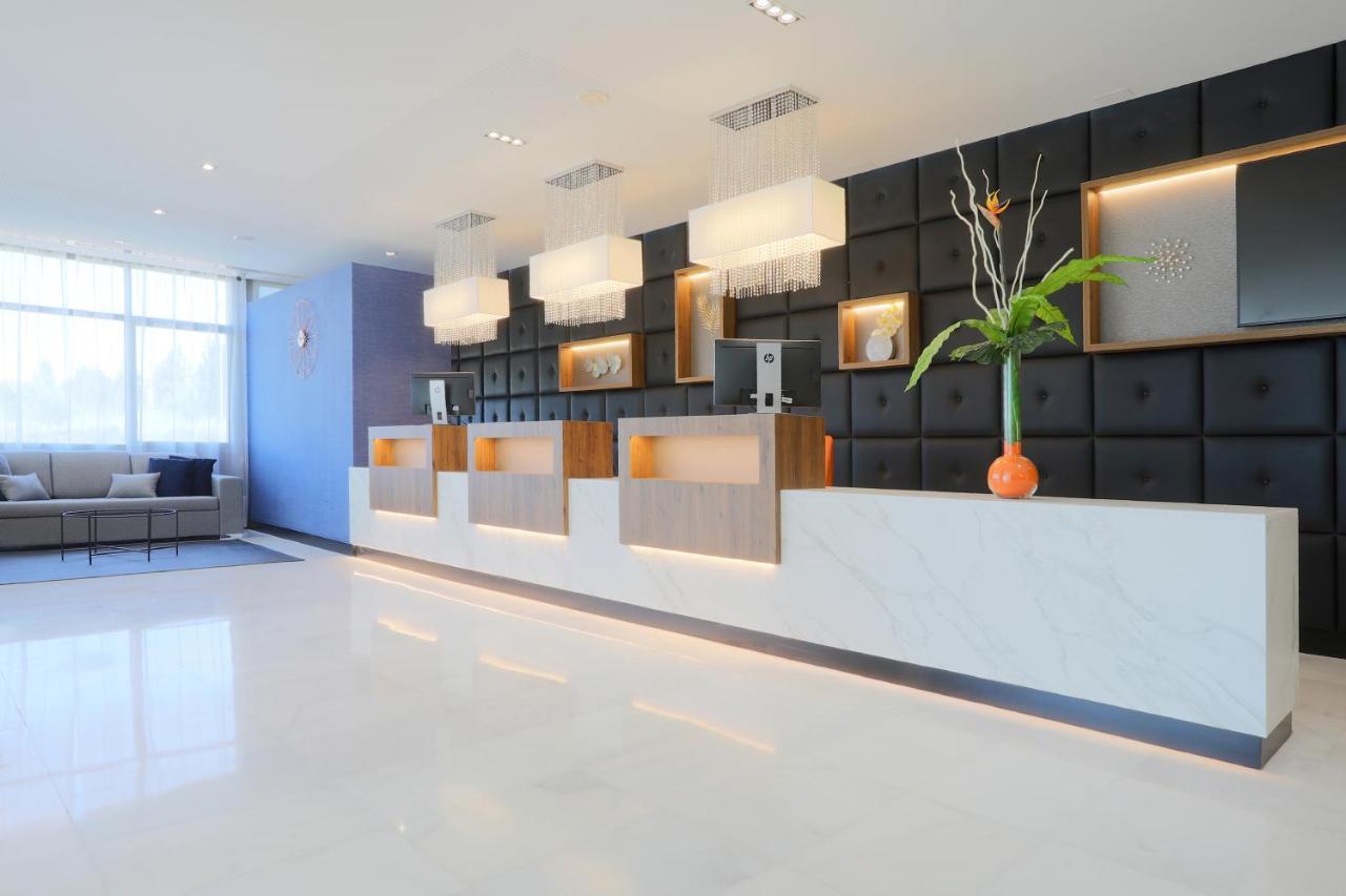 Hotel Villa Odon Villaviciosa de Odón Buitenkant foto
