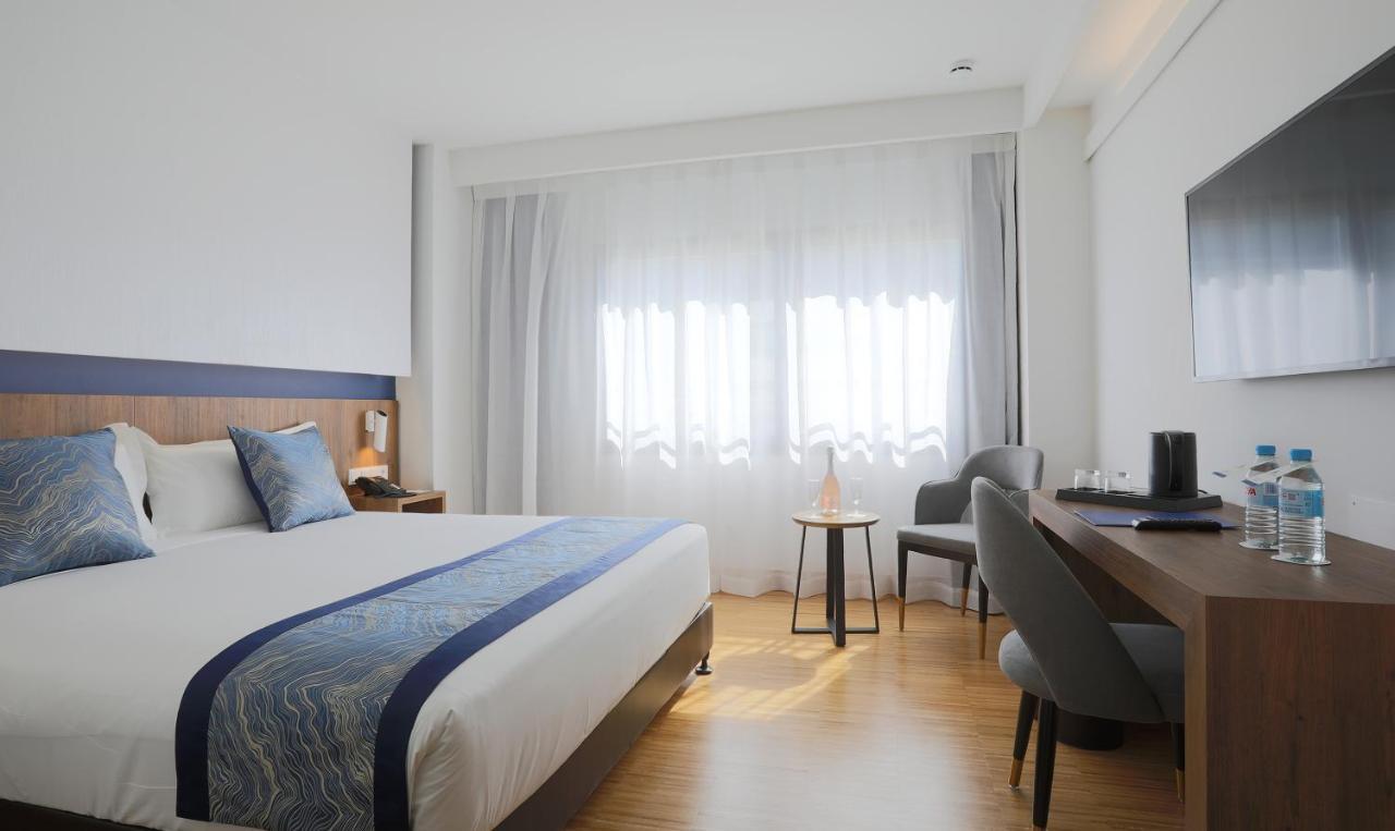 Hotel Villa Odon Villaviciosa de Odón Buitenkant foto