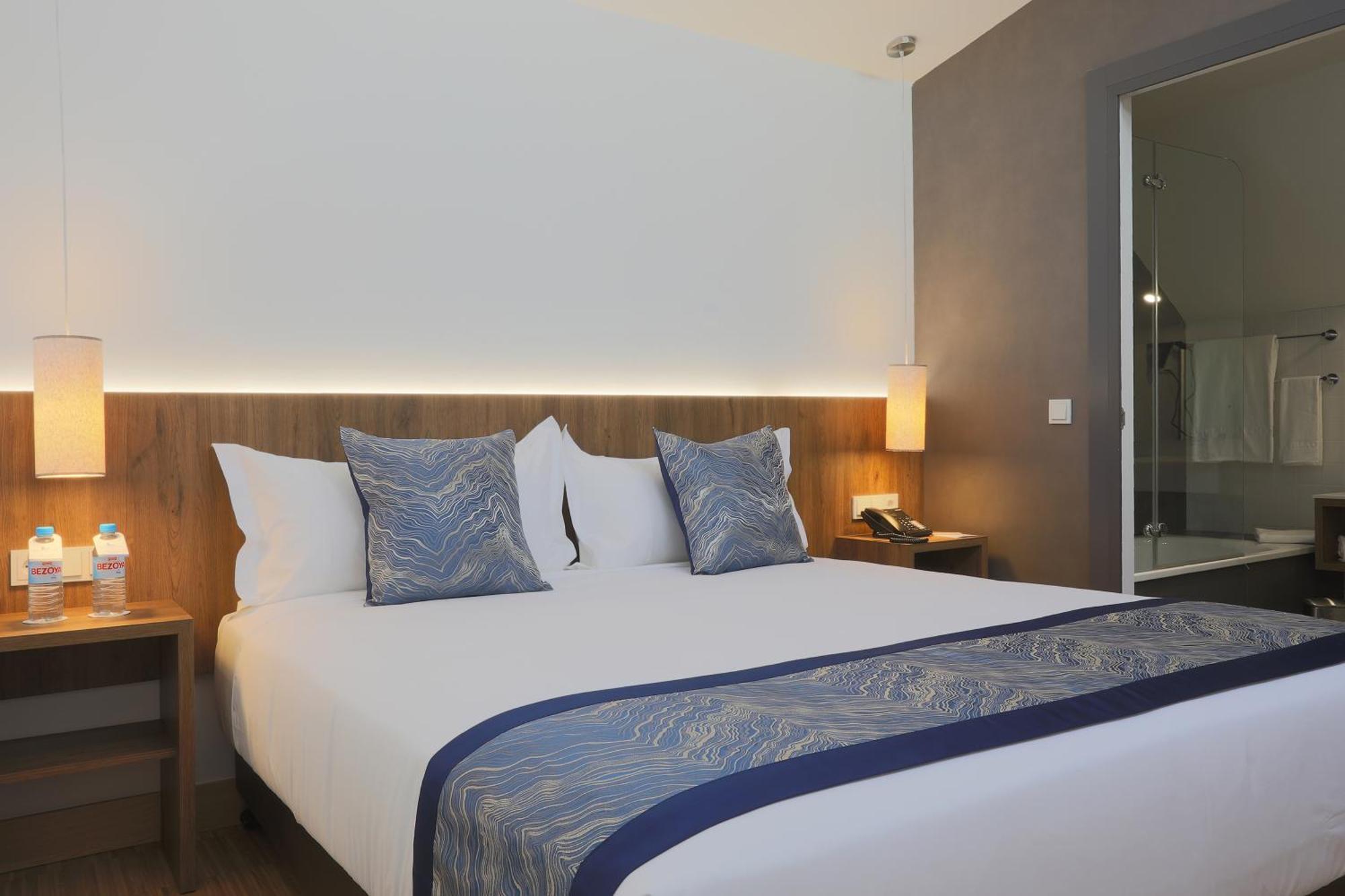 Hotel Villa Odon Villaviciosa de Odón Buitenkant foto
